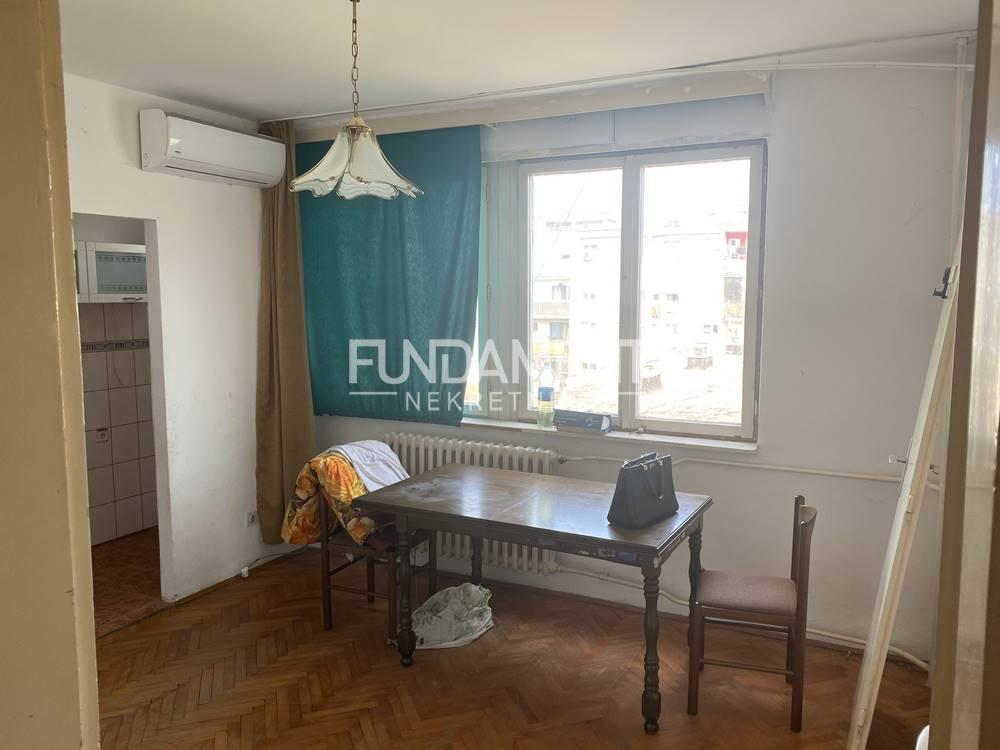 2.0 kod Poljoprivredne škole 45m2, III, cg ID#1663 60.000 €